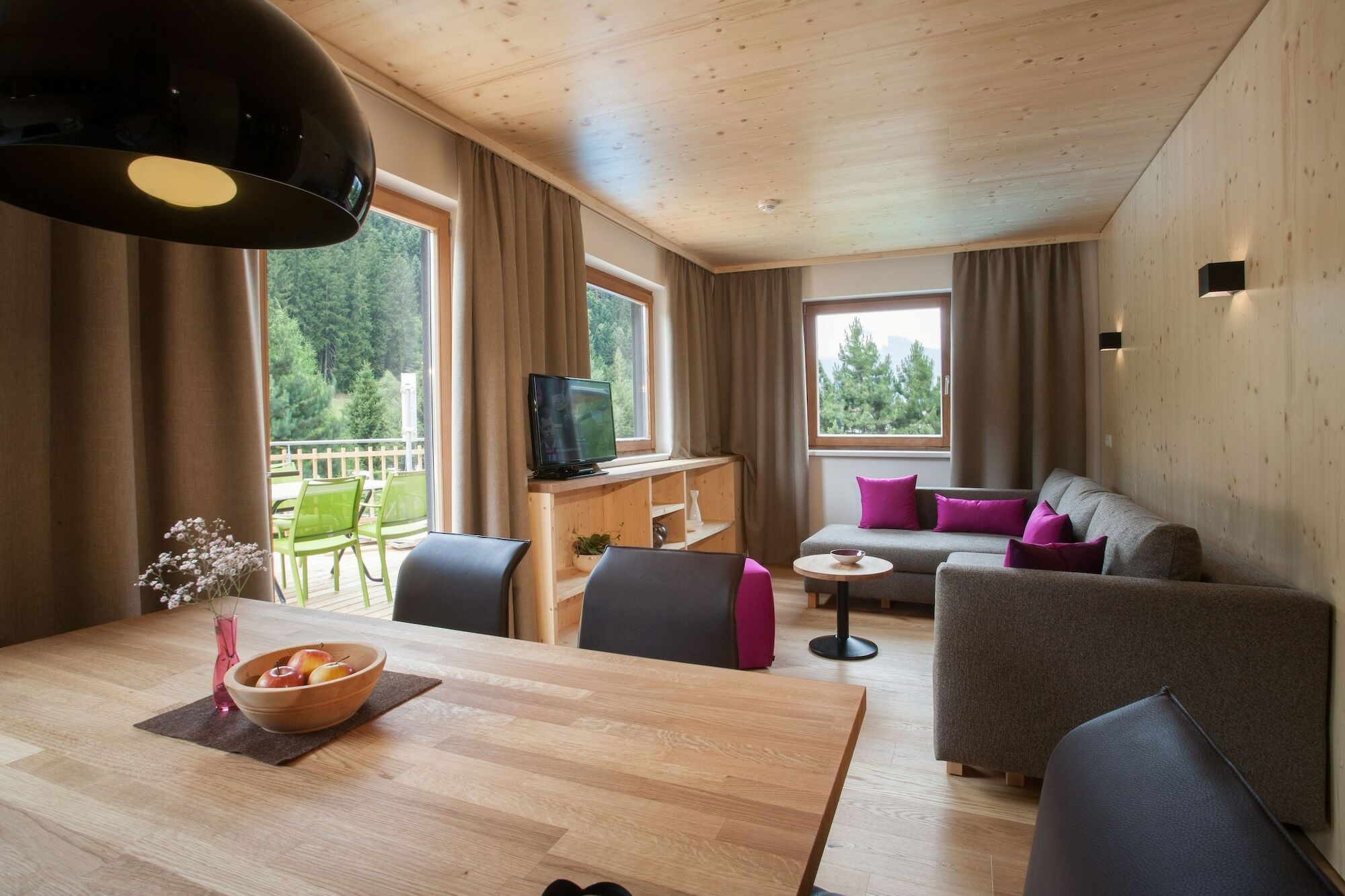 Natuerlich Hell. Aparthotel & Camping Fügen Eksteriør billede